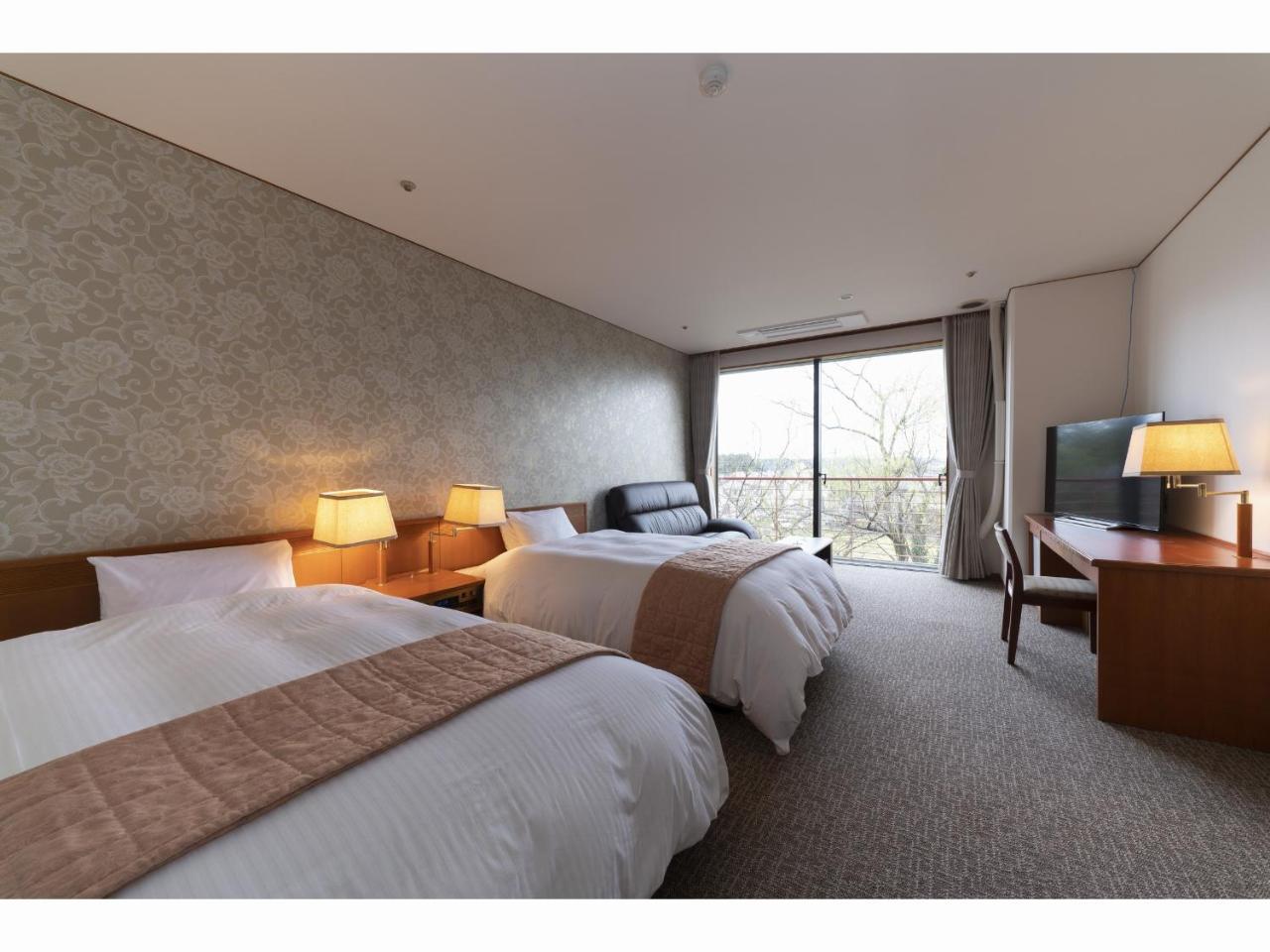 Hotel Yamashiro Onsen Miyabi No Yado Kaga Hyakumangoku Extérieur photo